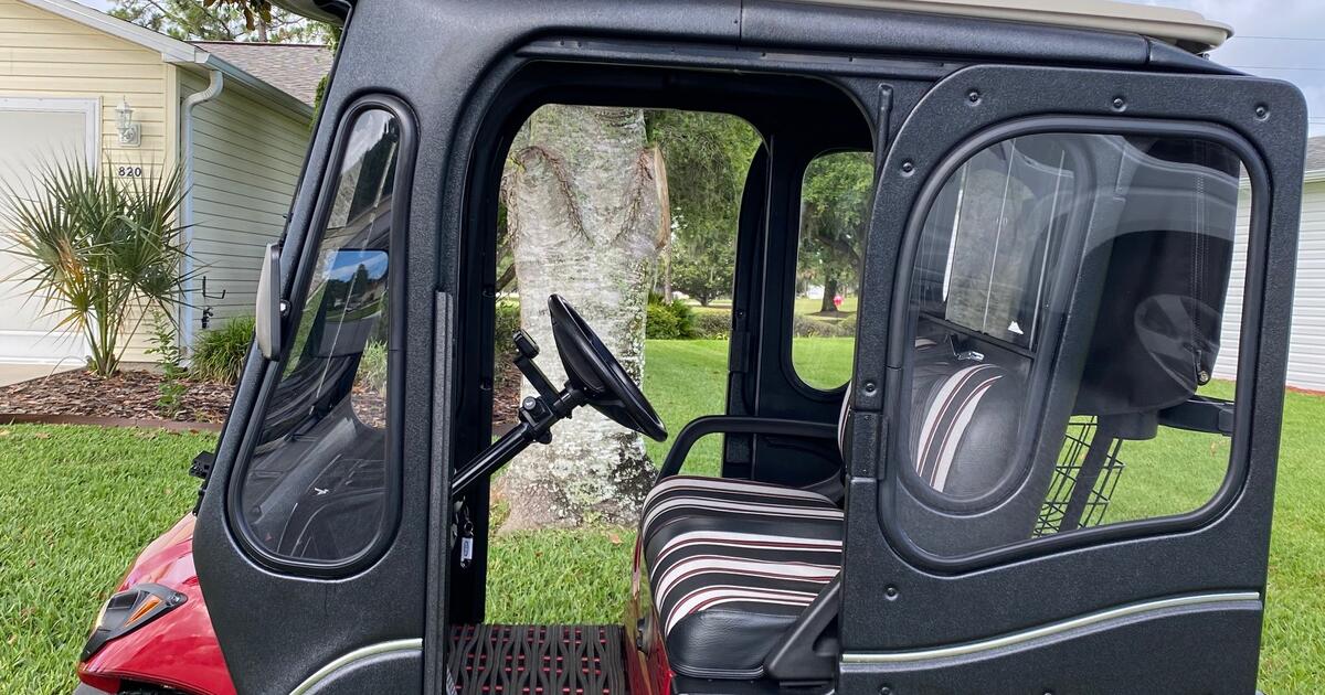 2014 Yamaha 48V Golf Cart with Sleekline Cab and New Trojan Batteries