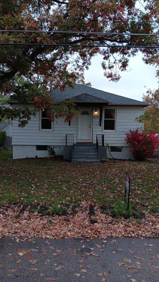 Home Grayslake for 199000 in Antioch, IL For Sale & Free — Nextdoor