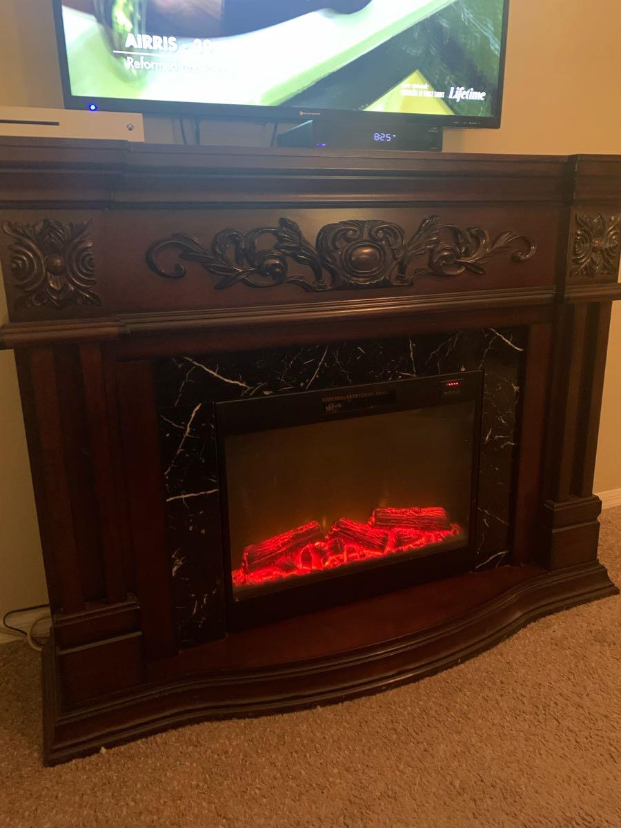 Broyhill Electric Fireplace/Heater “Like New” For $300 In Lu0026 O Lakes, FL |  For Sale u0026 Free — Nextdoor