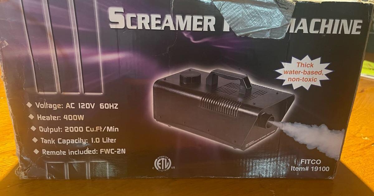 FITCO screamer Fog Machine for 25 in Los Angeles, CA For Sale & Free