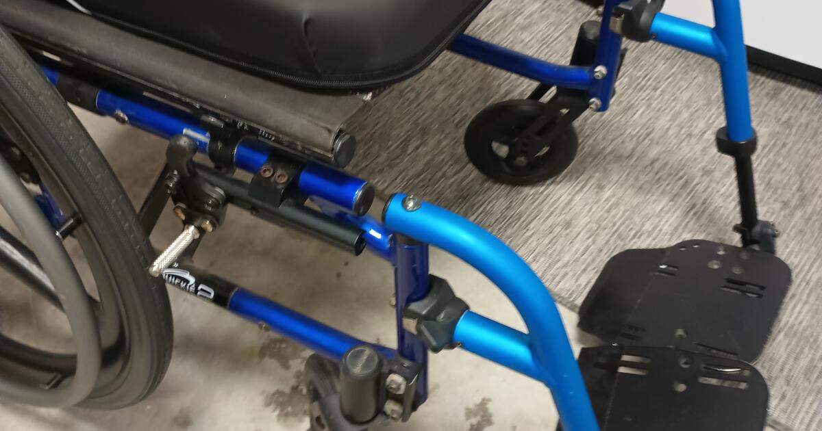 Quickie 2 Folding Wheelchair with cushion for 150 in Palm Harbor, FL