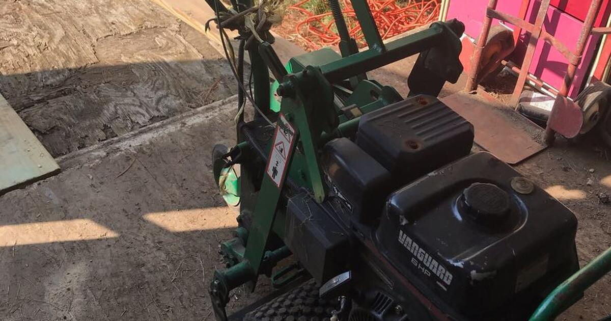 LOTS OF LANDSCAPE EQUIPMENT FOR SALE for Free in Buffalo Grove, IL