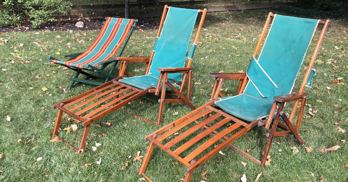 Vintage Beach Chairs for 45 in Worthington, OH For Sale & Free