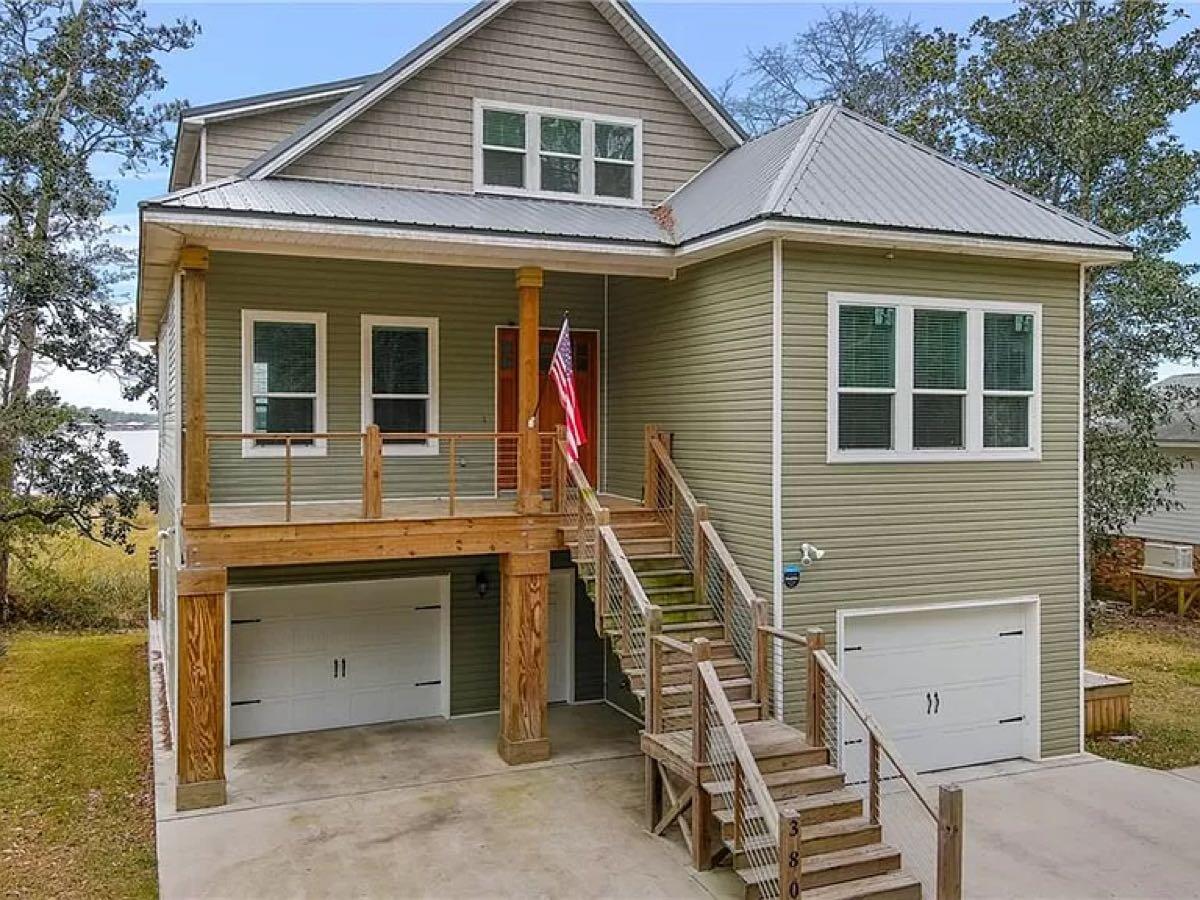 3806 Scenic Dr Mobile AL on Dog River for Sale for 750000 in Mobile