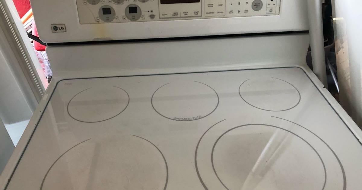 White LG electric range for 200 in Savage, MN For Sale & Free — Nextdoor