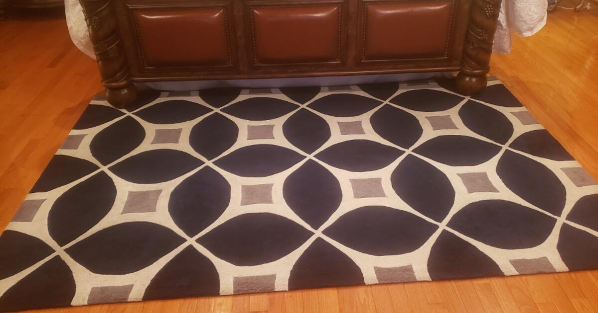 Two accent rugs for 125 in Cheltenham, MD For Sale & Free — Nextdoor