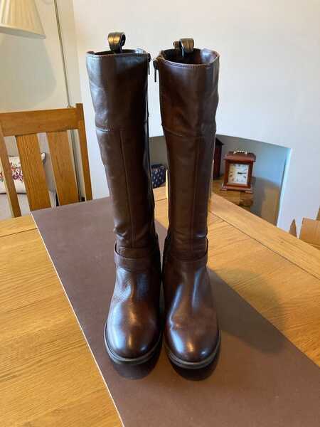 M&s sales boots sale