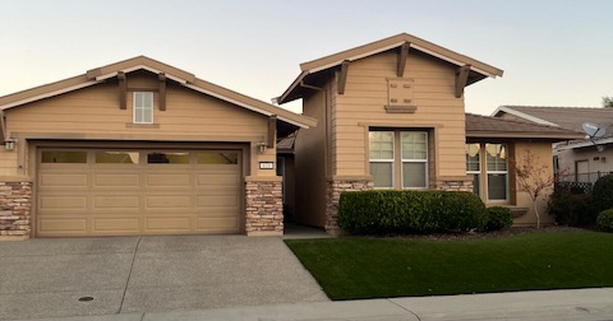 Sun City Lincoln home for rent for 2950 in Lincoln, CA For Sale