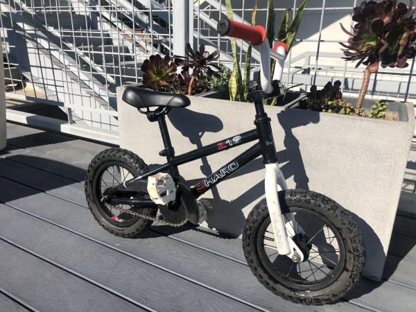 HARO Z12 ハローバイク キッズBMX 12インチ 12インチキッズBMX【HARO Z12】今季モデル最終入荷します