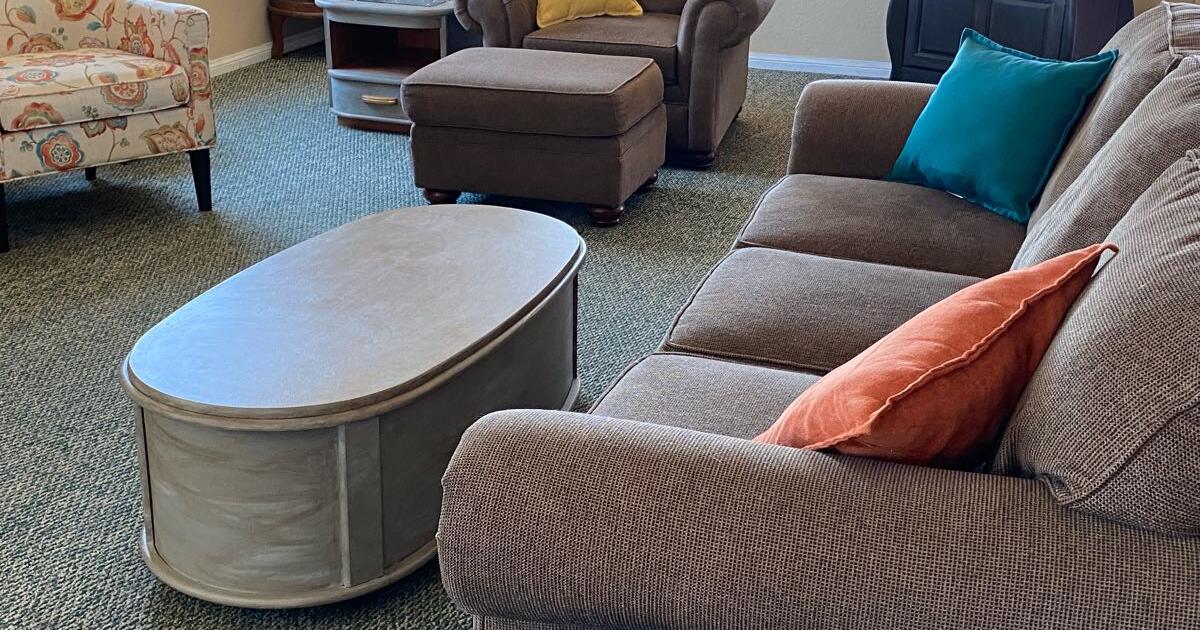 Living room furniture for 75 in Tehachapi, CA Finds — Nextdoor