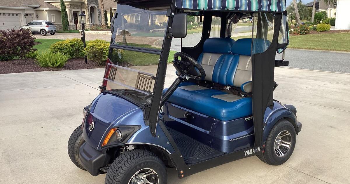 2017 Yamaha Quiet Tech Golf Cart for 8275 in The Villages, FL For