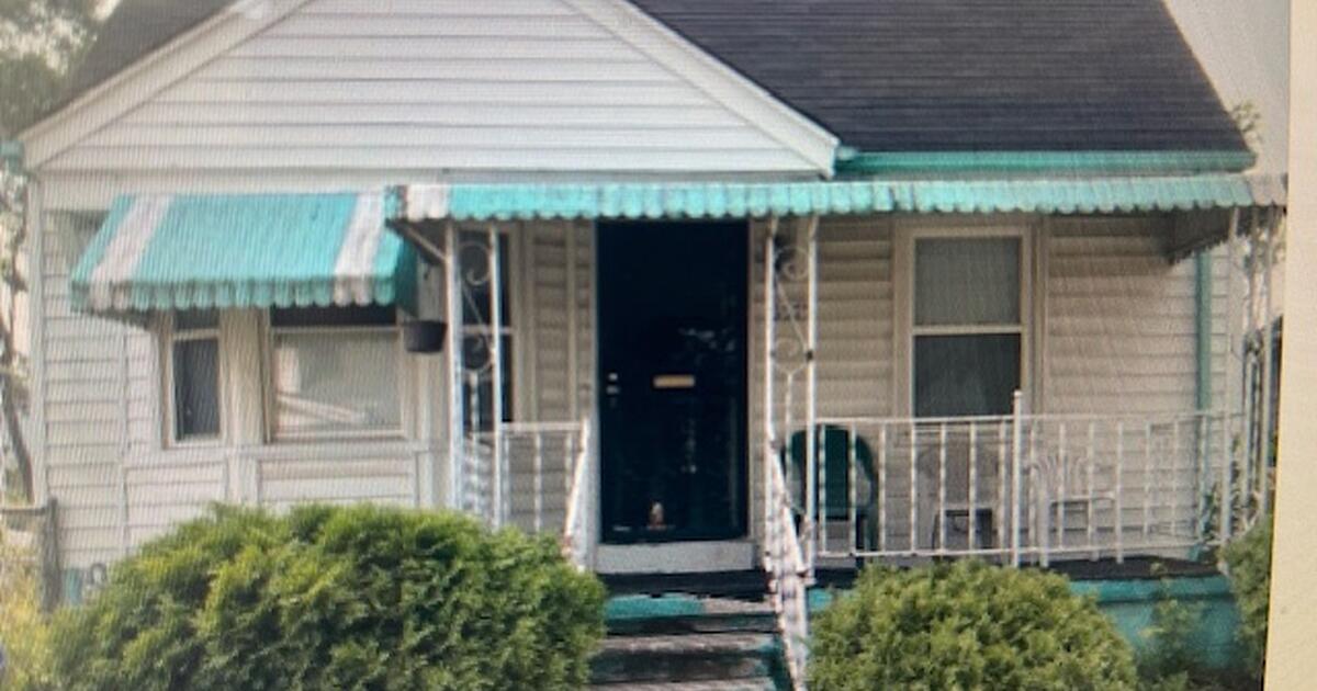 3575 S Ethel St. 3 Bedroom House for Rent for 1350 in Grosse Pointe