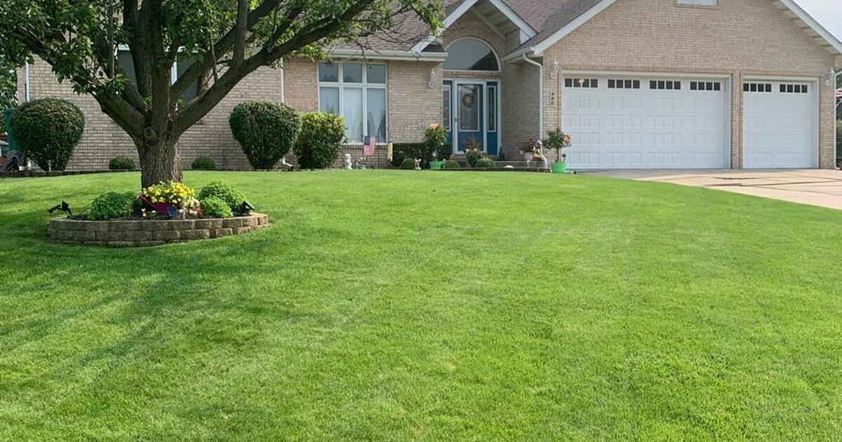 Shorewood Forest Valparaiso, IN Ranch with finished basement 5 bedrooms 3 baths for 559000 in