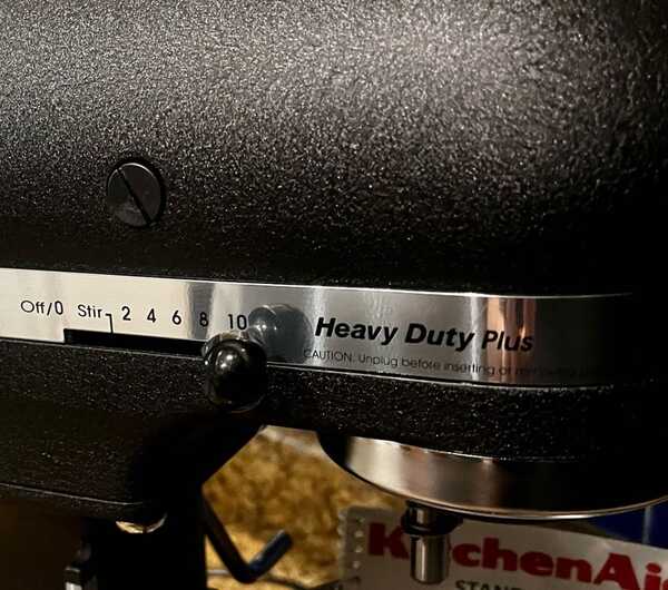 KitchenAid Heavy Duty Plus 325 Mixer Black Matte Lift Bowl & 3 Blades