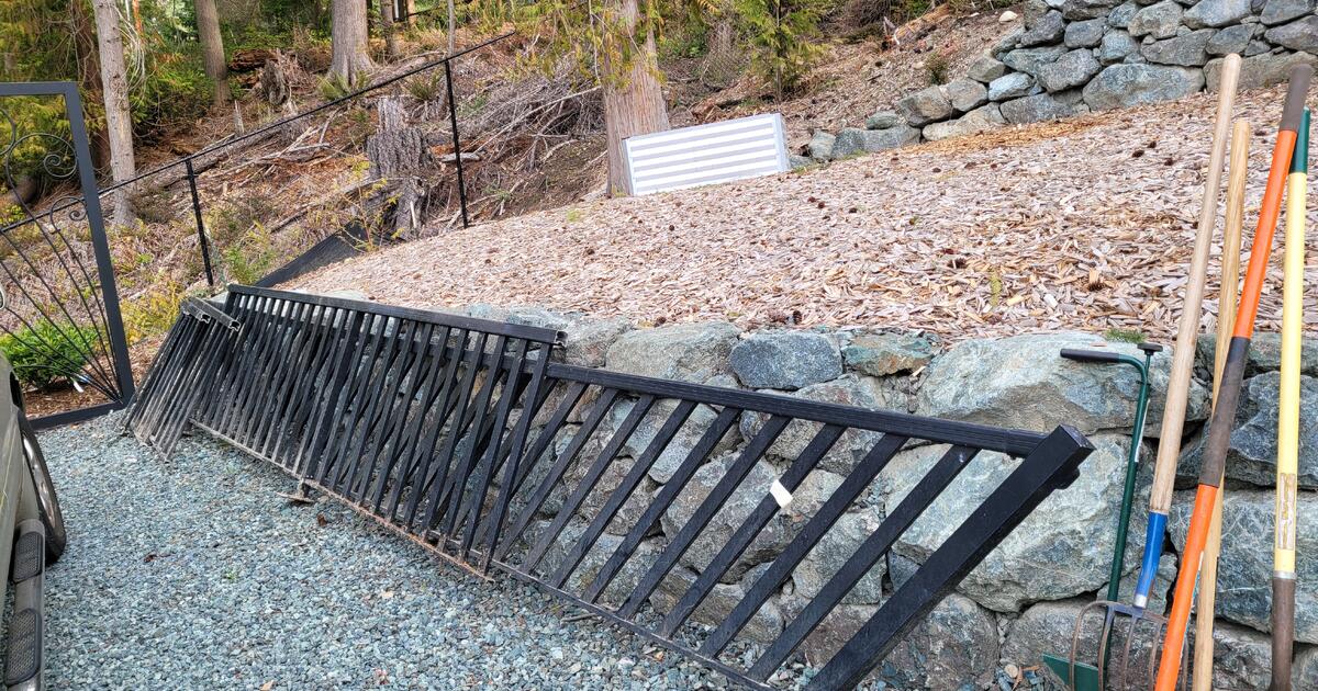 Aluminum Railing for 30 in Langley, WA Finds — Nextdoor
