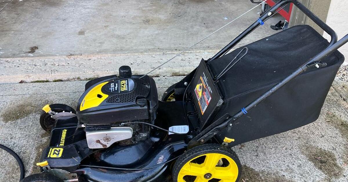 Brute 22 inch online lawn mower