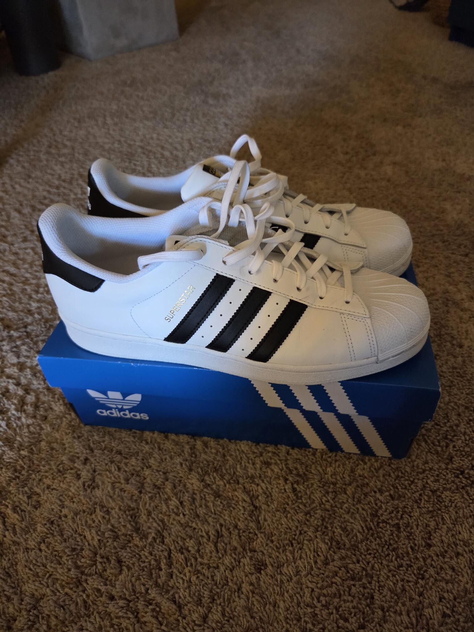 adidas gazelle silver green womens Adidas X POP Trading Co. Superstar ADV SALE – 561 Skate main image 1