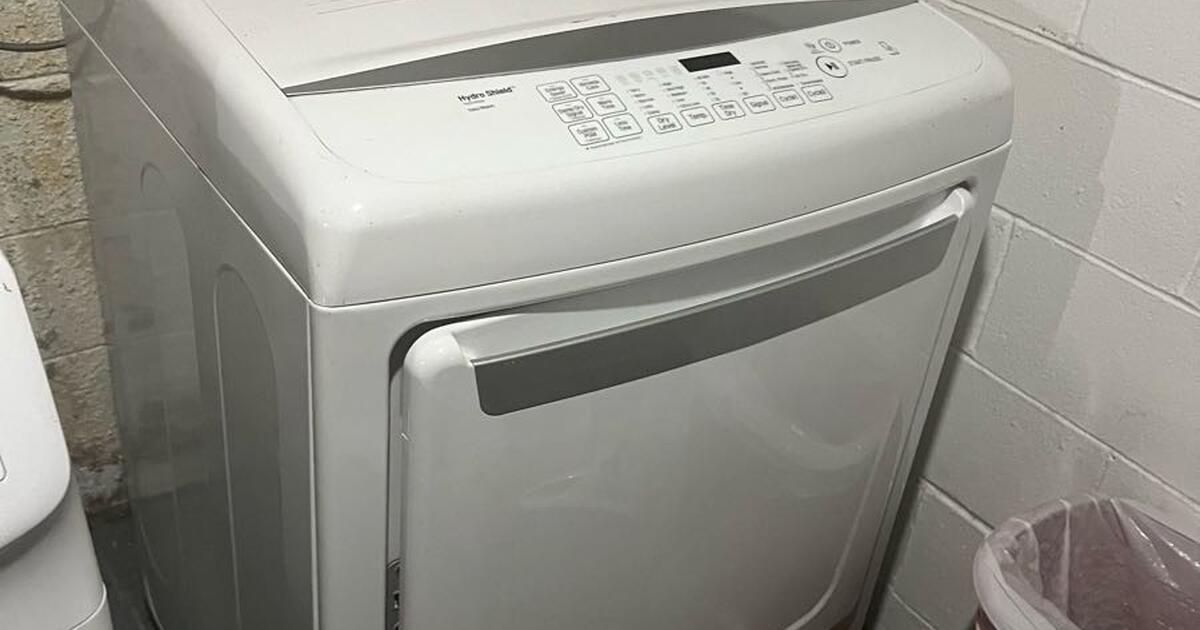 Two dryers for sale! 100/each for 100 in Columbus, OH For Sale