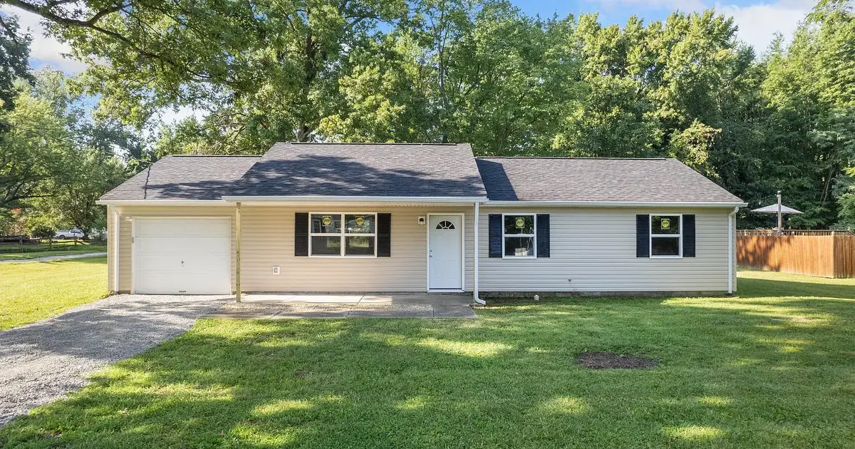 House for Sale in Bethel for 225000 in Maineville, OH For Sale