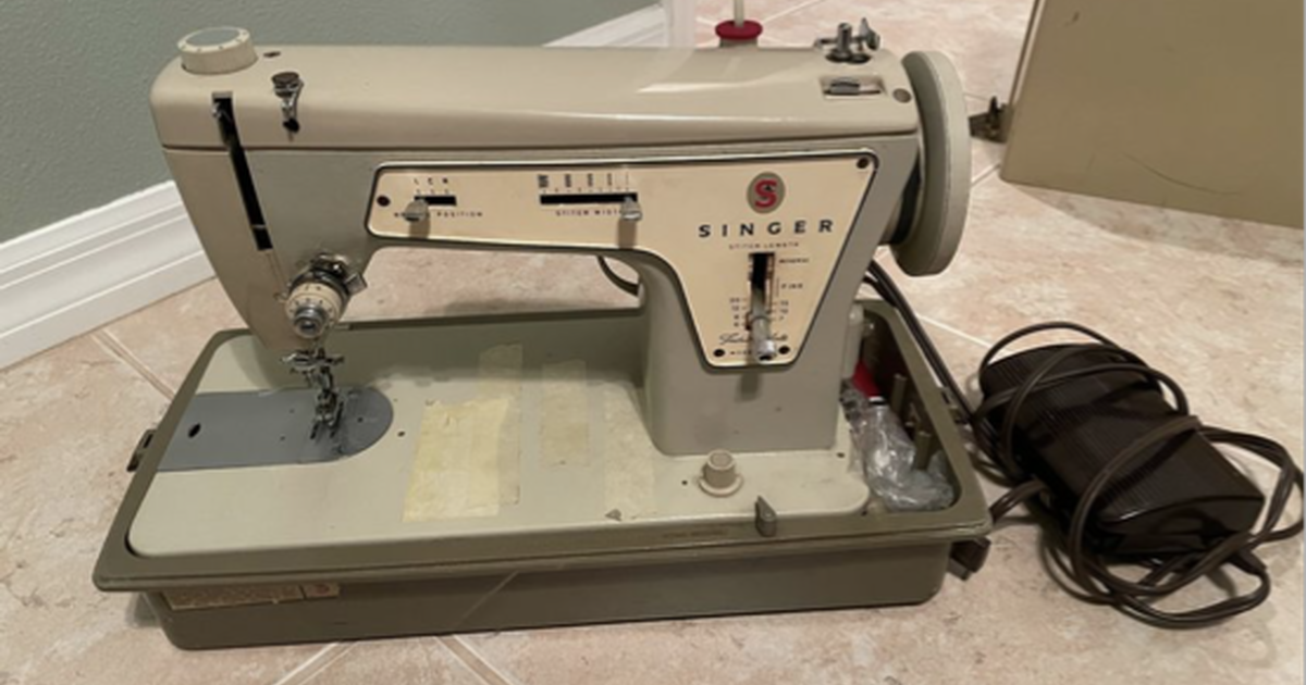 Vintage Singer Sewing Machine for 50 in Bradenton, FL Finds — Nextdoor