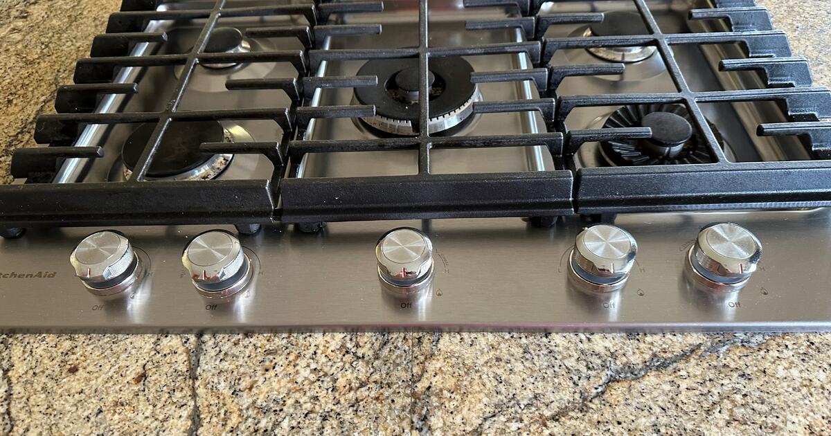 KitchenAid 5 burner Gas Cooktop for 350 in Sun Lakes, AZ For Sale