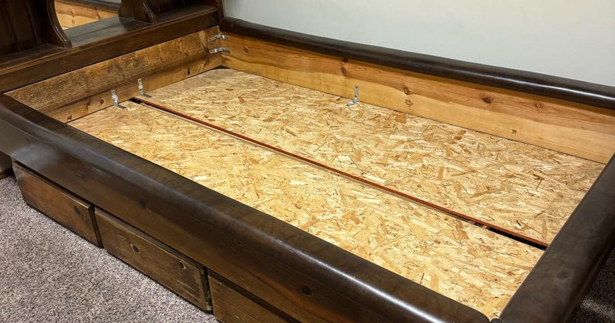 Former water bed. for 60 in Wales, WI For Sale & Free — Nextdoor