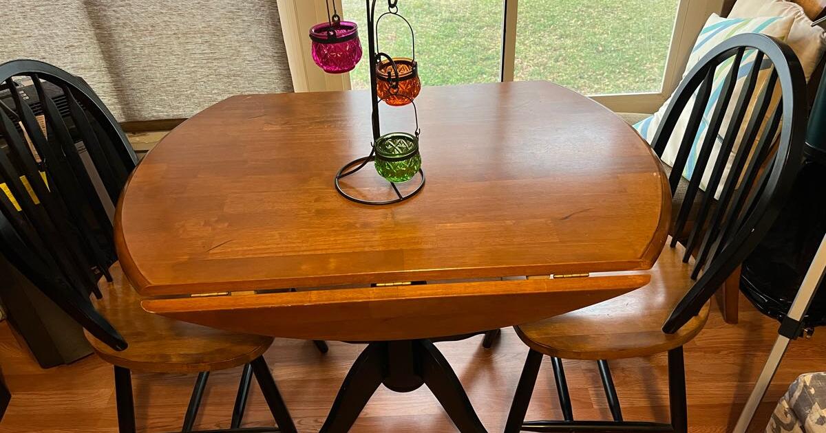 Garage Sale Saturday 11th from 9 2 at 1013 Jamaica way Tarpon Springs