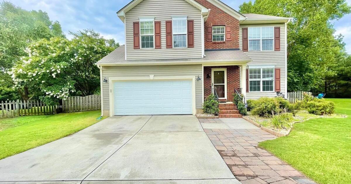 Home for rent in Tega Cay for Free in Fort Mill, SC For Sale & Free