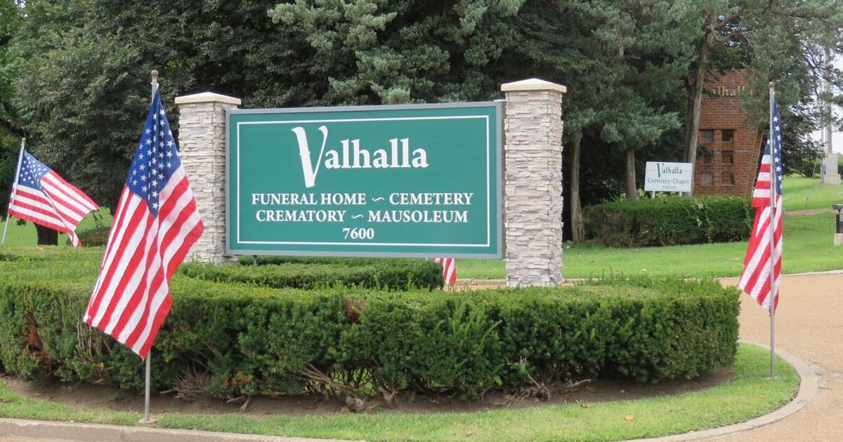 Pierce Brothers Valhalla Burial Plots x2 for 35000 in North Hollywood