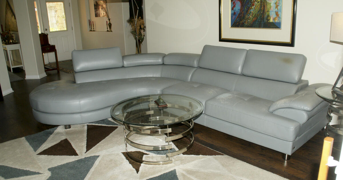 sectional couch for Free in Kissimmee, FL For Sale & Free — Nextdoor