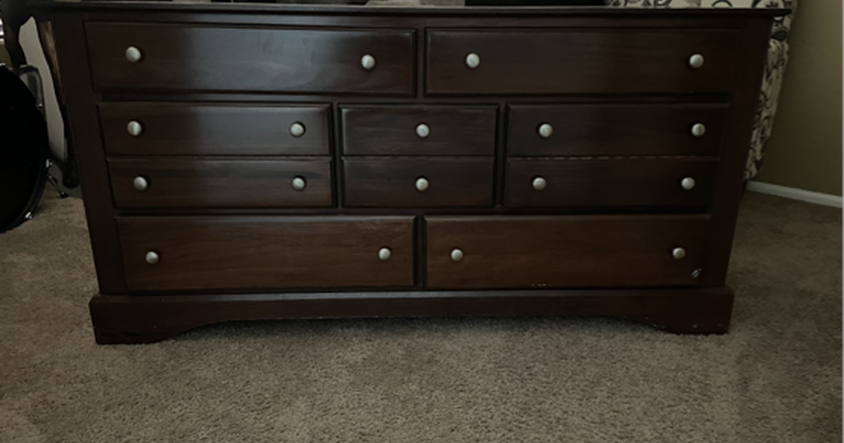 Dresser and 2 night stands in Avondale, AZ For Sale & Free — Nextdoor