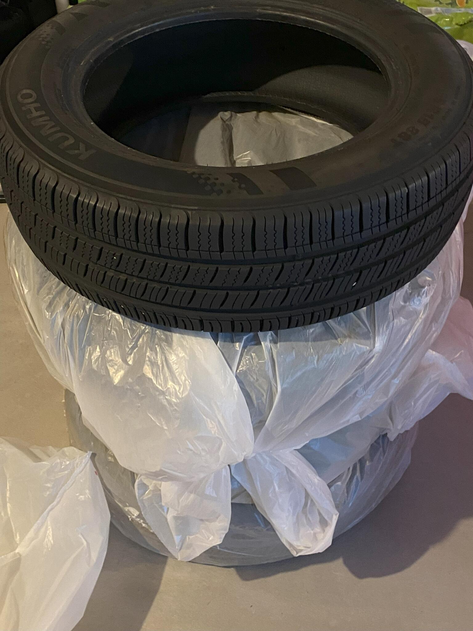 Set of 4 Kumho Solus TA11 Tires for $150 in Aurora, CO | For Sale ...