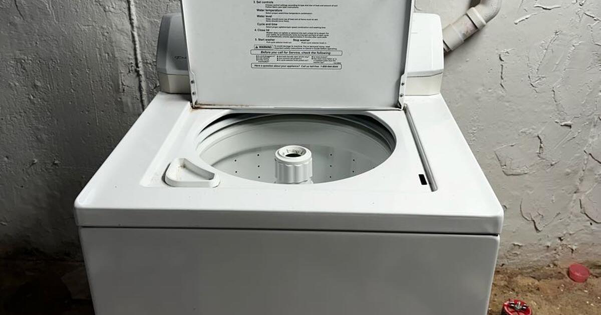 Free washer and dryer (PICKUP ONLY) for Free in Cincinnati, OH For