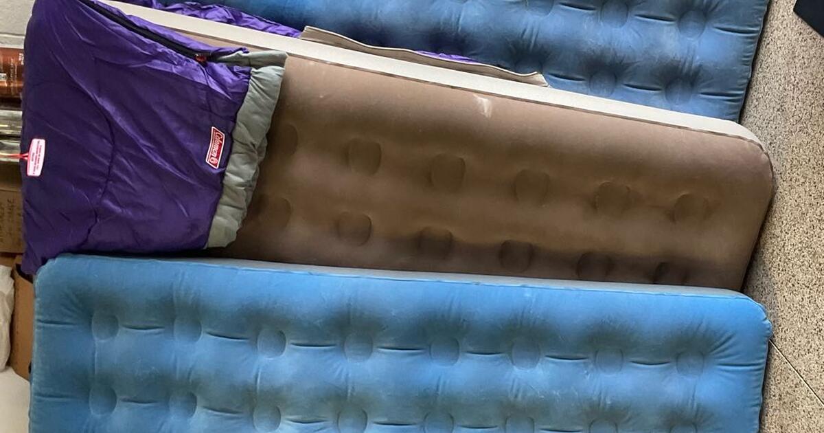 Inflatable mattresses and Coleman sleeping bag 5 ea for 10 in The