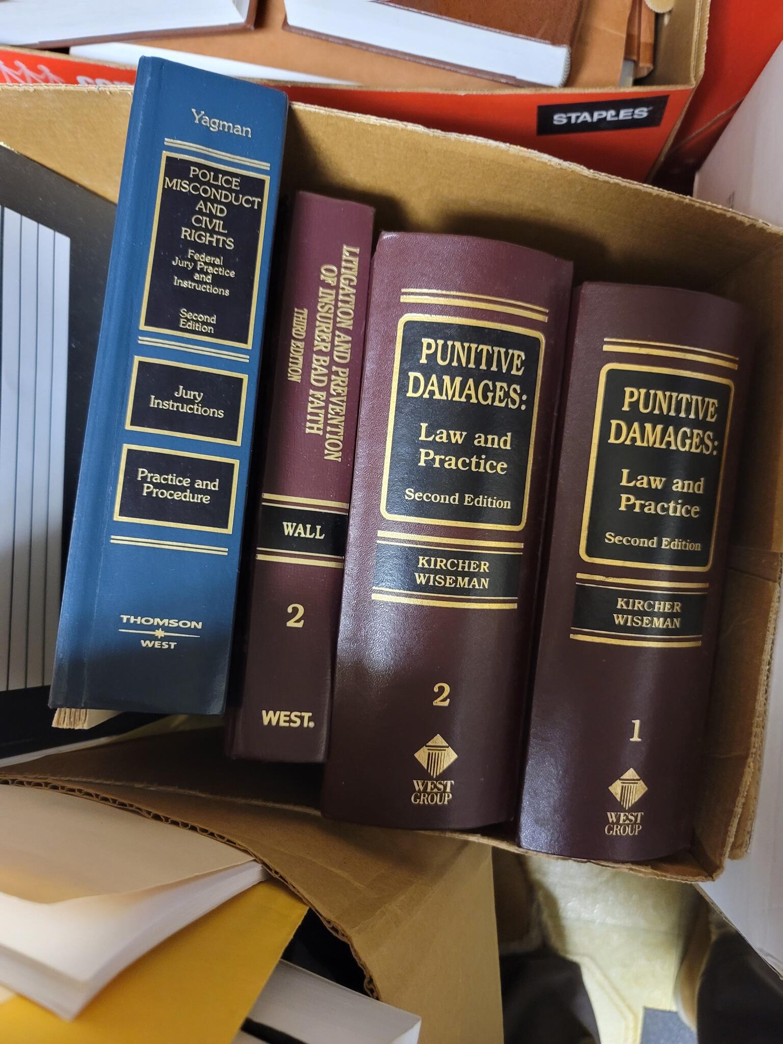 LAW LIBRARY About 300 Books For 4000 In Alexandria VA For Sale 