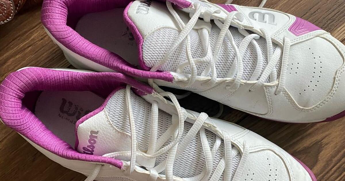 Wilson Pickleball Shoes Woman’s Size 10 Medium for 20 in The Villages