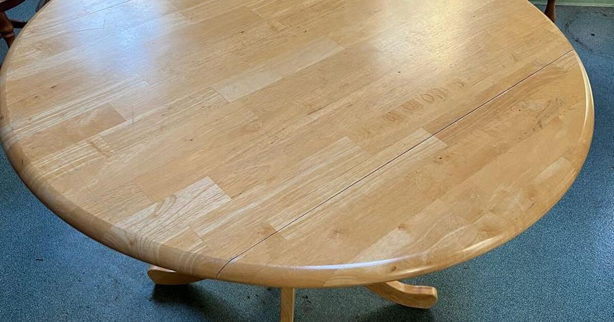 Round Wooden Dining Table with Chairs for Free in Sebastopol, CA | For ...