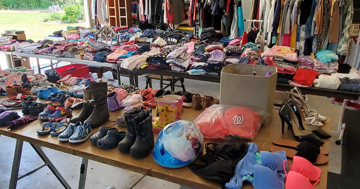 Multi Family Garage Sale for Free in Hartland, WI Finds — Nextdoor