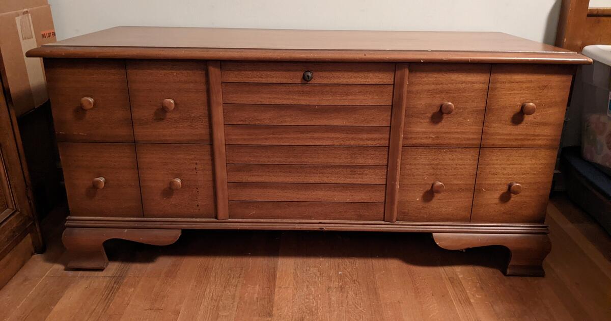 Lane Sweetheart Chest for 250 in Germantown, TN For Sale & Free