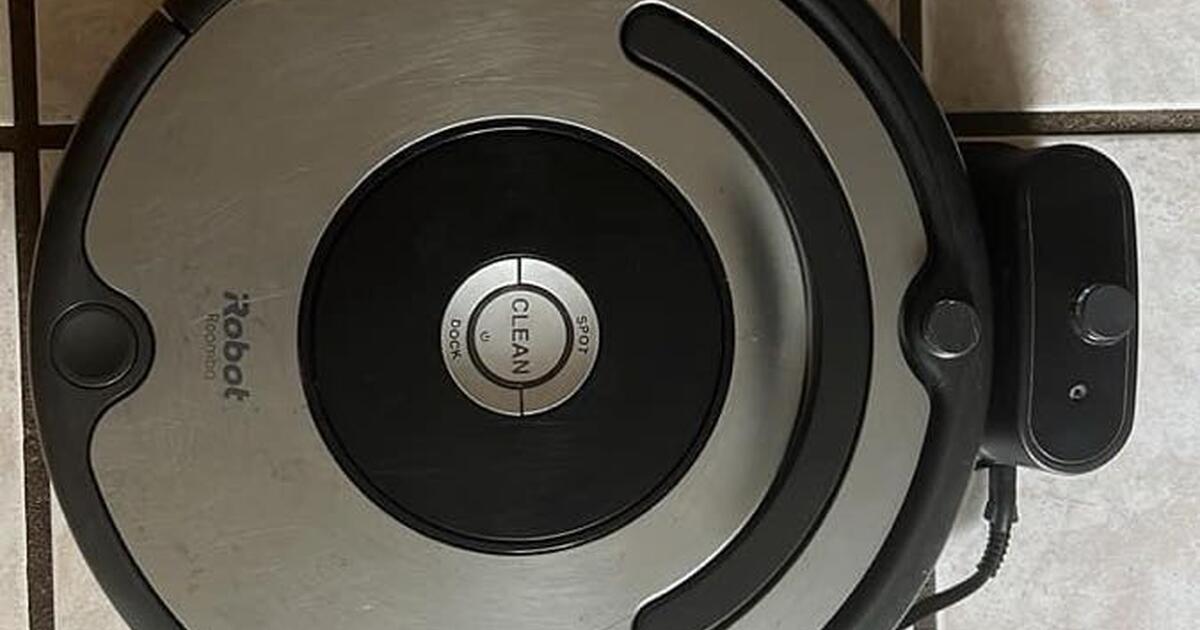 iRobot Roomba Vacuum 70 for Free in Baton Rouge, LA For Sale & Free