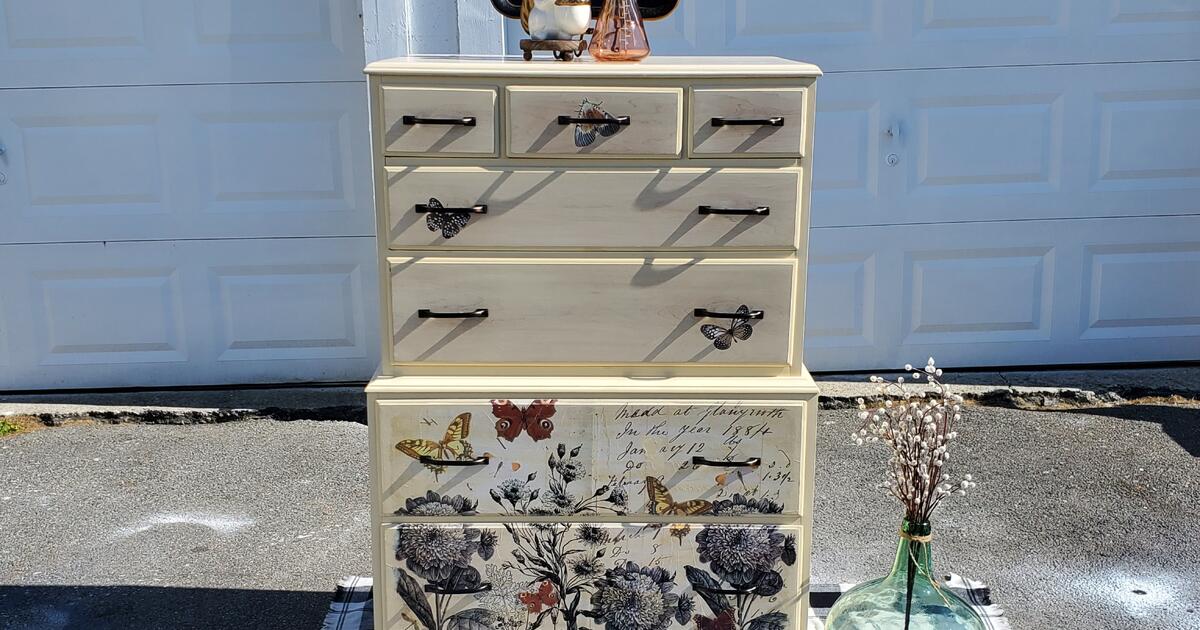 Vintage Rock Maple Dresser for 300 in Dighton, MA For Sale & Free
