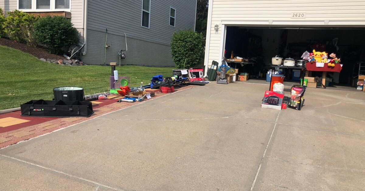 Bridlewood Neighborhood Garage Sale: 2620 N 165th Street for Free in