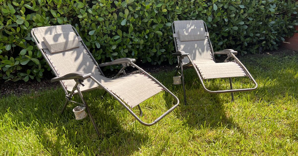Set of 2 Hampton Bay Folding Zero Gravity Steel Outdoor Patio Sling