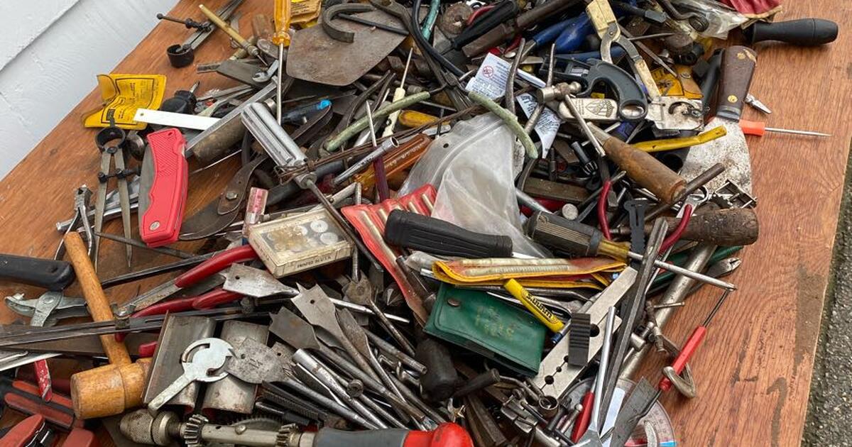 Cranston Annual Meshanicutt Lake neighborhood yard sale for 5 in