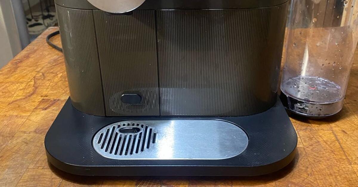 Delonghi D80 Expert Nespresso machine for $70 in Atlanta, GA | For Sale ...