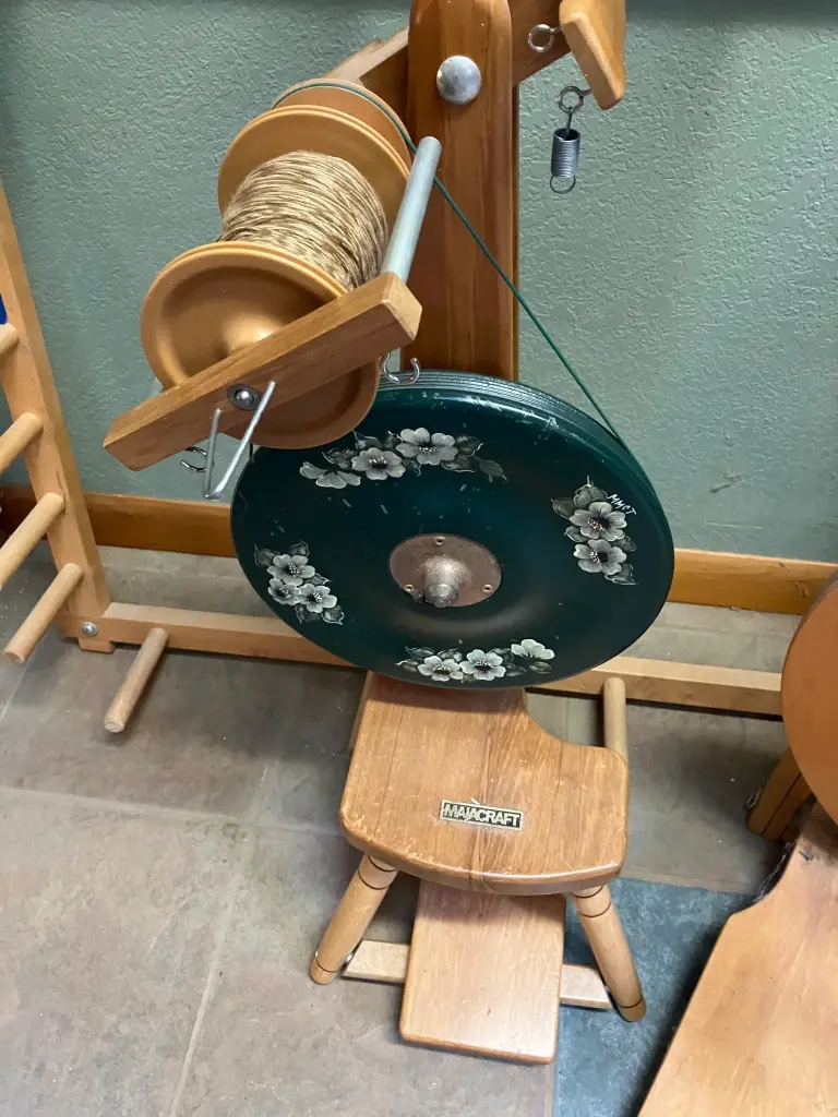 Majacraft Spinning Wheel Single Treadle Wheel for 725 in Sequim, WA For Sale & Free — Nextdoor