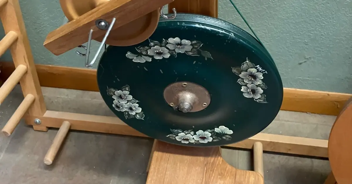 Majacraft Spinning Wheel Single Treadle Wheel for 630 in Sequim, WA
