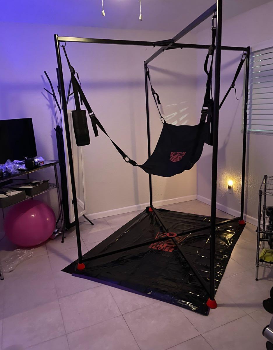 Sling for $550 in Fort Lauderdale, FL | For Sale & Free — Nextdoor