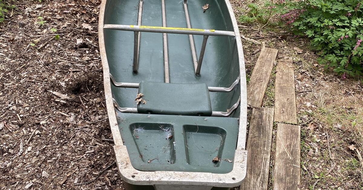 Square back canoe for Free in Princeton, NJ Finds — Nextdoor