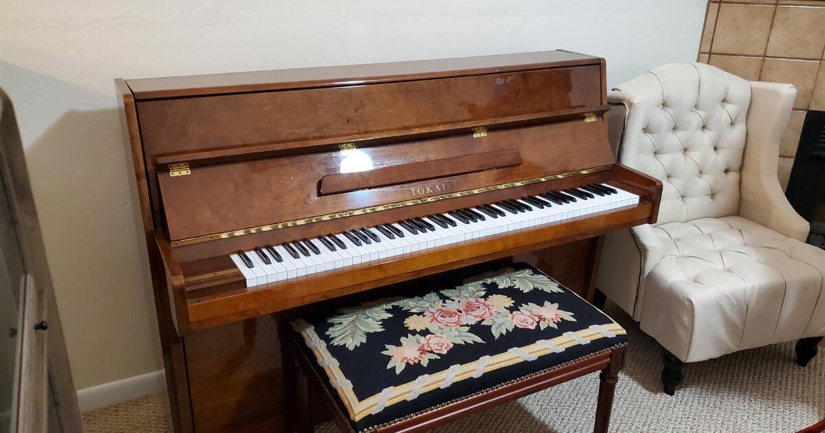 Tokai Walnut Upright Piano for Free in Gainesville, FL Finds — Nextdoor